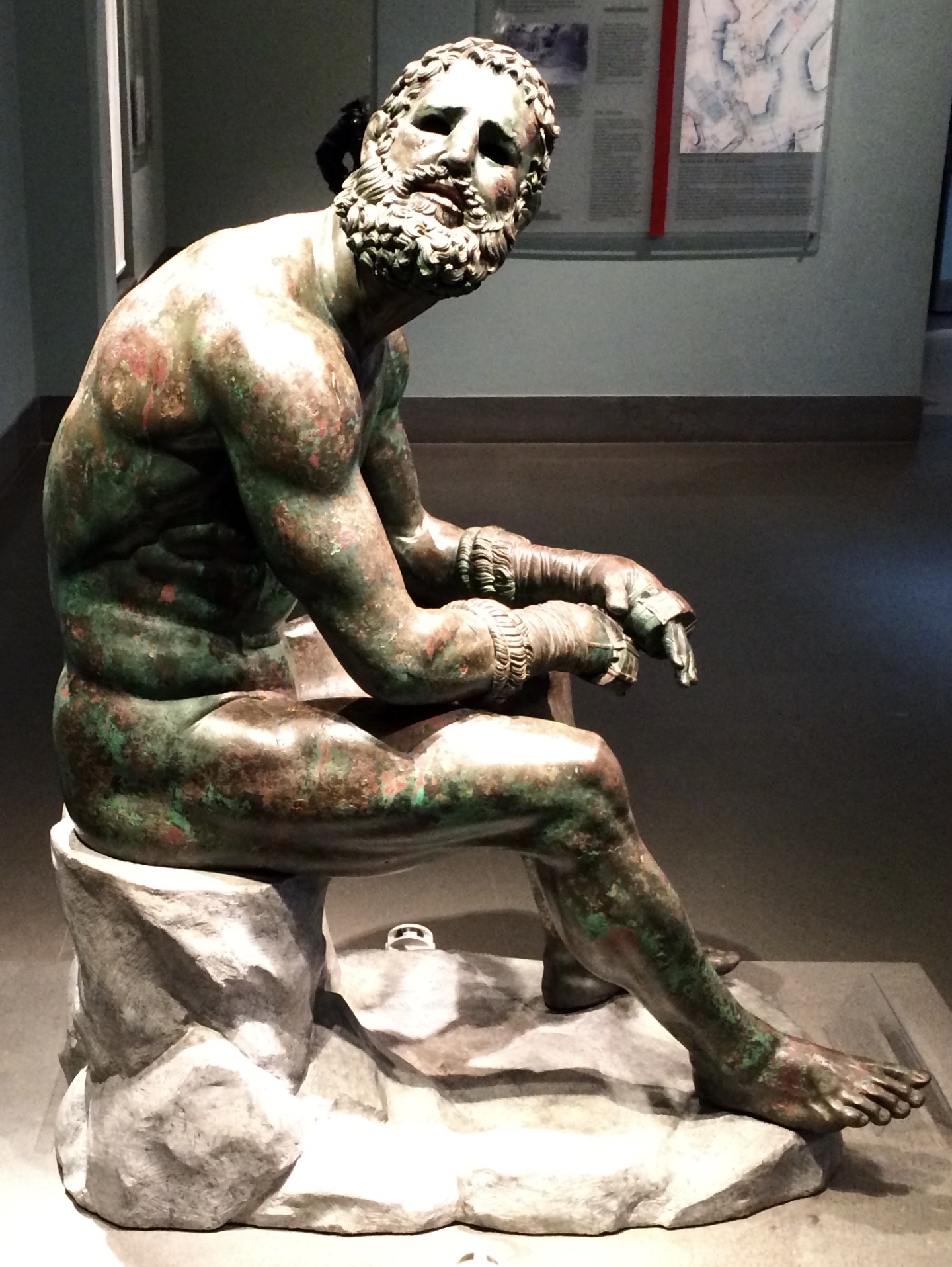 Il Pugile in riposo, bronzo ellenistico, Palazzo Massimo alle Terme, Roma